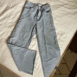 Zara Wide leg light wash jeans
